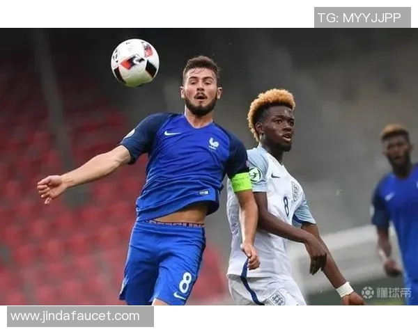 550万租天才震慑双雄里昂意外收获新星 550万租天才震慑双雄里昂意外收获新星