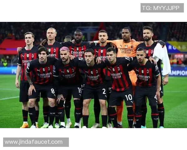 国米迎战维罗纳博尼泽林斯基首发出战引关注 国米迎战维罗纳博尼泽林斯基首发出战引关注