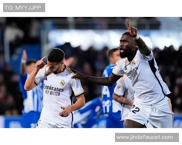 欧冠之夜再添伤痛那不勒斯与尤文握手言和难觅胜机 欧冠之夜再添伤痛那不勒斯与尤文握手言和难觅胜机