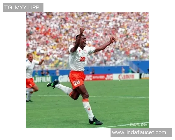 巴西传奇贝贝托摇篮舞背后的足球天赋与辉煌成就揭秘