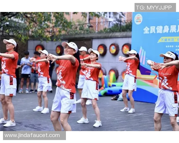 西藏全民健身主题活动拉萨街头三人篮球联赛盛大开幕激发全民运动热情